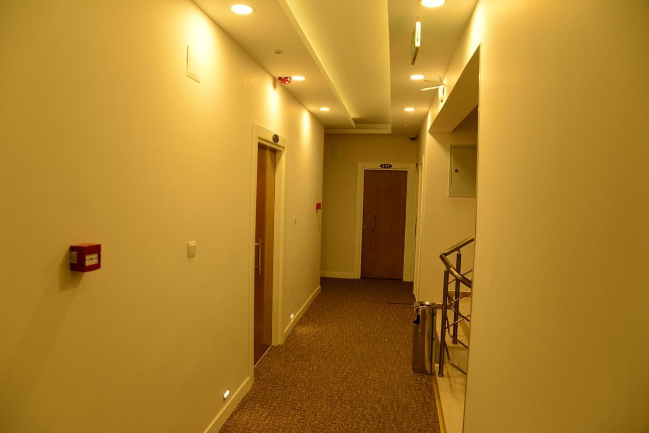 Derya Hotel Mersin  Kültér fotó